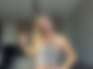 KyleBeatty MILF webcam performer live streaming