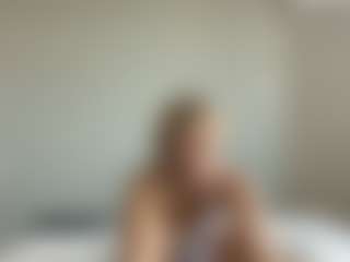 Live cam show with KyleBeatty - Bedroom Teen (18+) on Nude Chat * 1 On 1 Webcam Sex * Live Cam Show