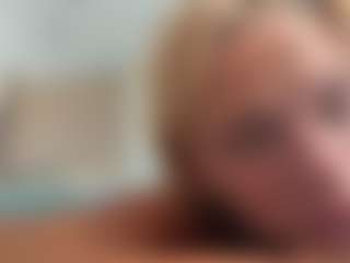 Live cam show with KyleBeatty - Big Tits Dildo on Camsoda