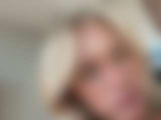 Live cam show with KyleBeatty - Curvy Middle Aged on Camsoda