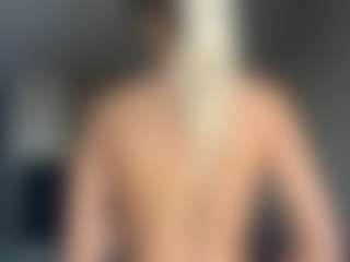 Live cam show with KyleBeatty - Curvy Middle Aged on Camsoda