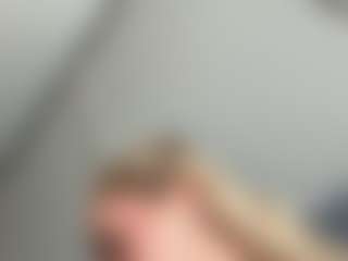 Live cam show with KyleBeatty - Amateur Mature on SinfulBabes
