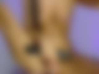 LadyCharm's Live Sex Cam Show
