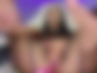 Live cam show with LadyCharm - Green Eyes on fuklive.com
