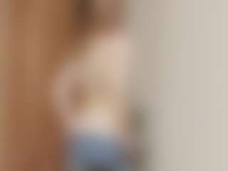 Live cam show with Madoka - New Teen (18+) on Dare Cams