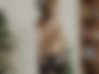Live cam show with Madoka - Arab Young Adult on Hubzter Live