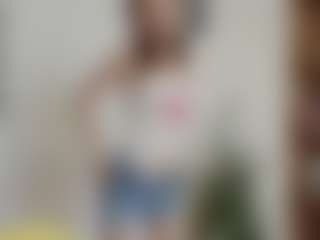 Live cam show with Madoka - Strip Teen (18+) on Camming Site