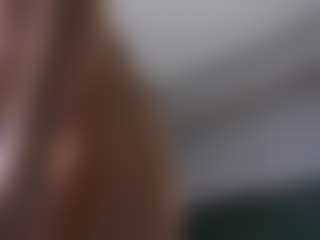 Live cam show with MarquittaCandee - Oil on Camsoda