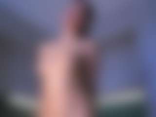 Live cam show with MarquittaCandee - Upskirt on Mixed Magazine Live
