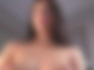 Live cam show with MarquittaCandee - Gray Eyes on Camsoda