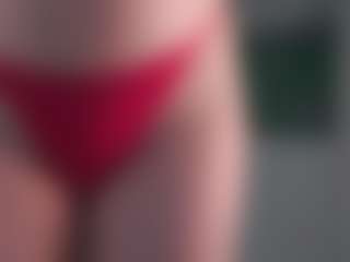 Live cam show with MarquittaCandee - Joi on Pornisteam.com