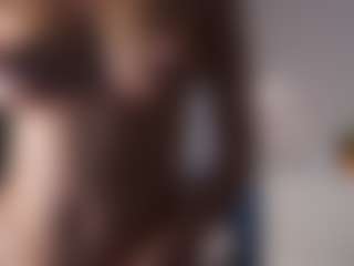 Live cam show with MarquittaCandee - Flash on Camsoda