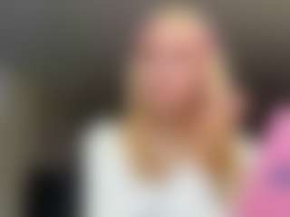 MedaSchur's Live Sex Cam Show
