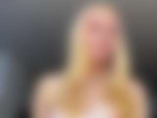 MedaSchur's Live Sex Cam Show