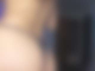 Live cam show with MedaSchur - Full Nudity on https://playwithruby.com
