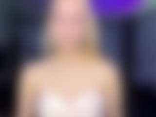 Live cam show with MedaSchur - Skinny on Camsoda