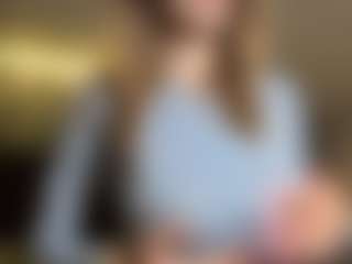 Live cam show with NarcisaBeazer - Facial Piercings on CamClone