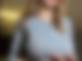 Live cam show with NarcisaBeazer - Blonde Hair Amateur on liverealitysex.com