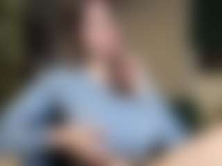 Live cam show with NarcisaBeazer - Body Massage on CamClone