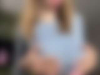 Live cam show with NarcisaBeazer - Blonde Hair on WildCum