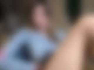 Live cam show with NarcisaBeazer - Trimmed Granny on Milf Play