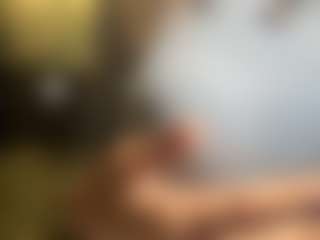 Live cam show with NarcisaBeazer - Blue Eyes on AdultVida.com