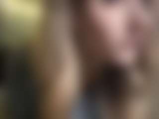 Live cam show with NarcisaBeazer - Genital Piercings on Ass Tok