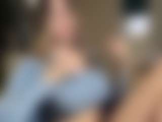 Live cam show with NarcisaBeazer - Granny Blonde Hair on iamadamtest123.com