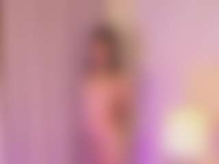 Live cam show with AdharaMancini - Bedroom Brown Hair on AdultVida.com