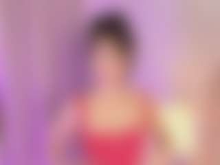 Live cam show with AdharaMancini - Smoking on AdultVida.com