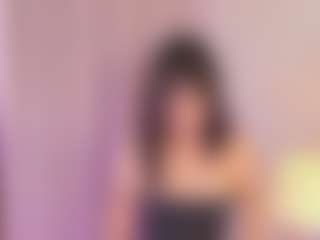 Live cam show with AdharaMancini - Erotic Dance on madthumbs