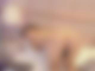 Live cam show with AdharaMancini - Bedroom on Camsoda
