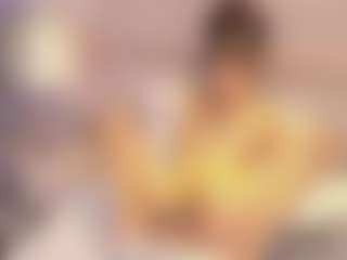 Live cam show with AdharaMancini - Average on Camsoda