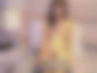 Live cam show with AdharaMancini - Petite on Camsoda