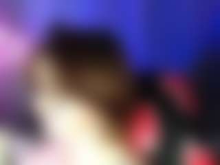 Live cam show with CherryxxLuna - Brown Hair on StripNow
