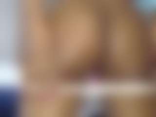 ebonybonnie69's Live Sex Cam Show