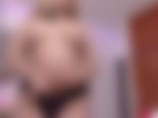 Live cam show with Hilary-Parra - Brown Eyes on Camsoda