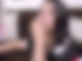 Show in cam erotica live di Hilary-Parra