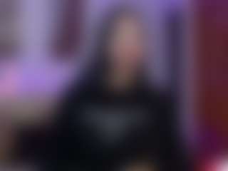 Live cam show with Hilary-Parra - New Teen (18+) on milfzrlive.com