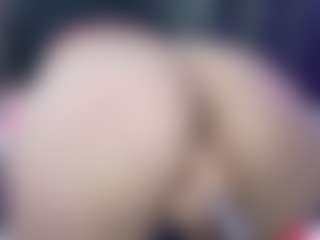 Hilary-Parra's Live Sex Cam Show