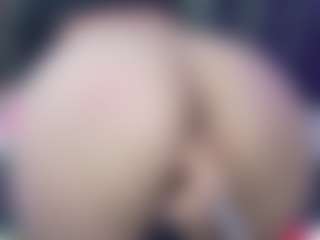 Live cam show with Hilary-Parra - Latina Teen (18+) on Cam Slut | colombia