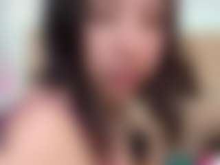Live cam show with Hilary-Parra - Cosplay Curvy on CamwithHer