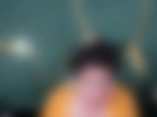 Live cam show with isabela - Black Hair on CamwithHer