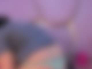 Live cam show with isabela - Bear on Gym Cam Girls