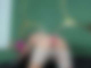 Live cam show with isabela - Black Hair on Camsoda