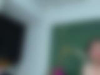 Live cam show with isabela - Brown Eyes on Camsoda