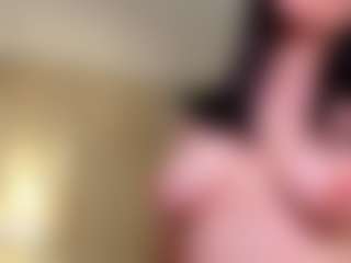 Live cam show with VIKI - Granny Petite on Camiplay Live