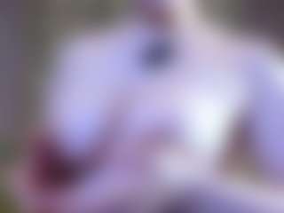 VIKI's Live Sex Cam Show