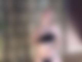 VIKI's Live Sex Cam Show