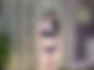 VIKI's Live Sex Cam Show